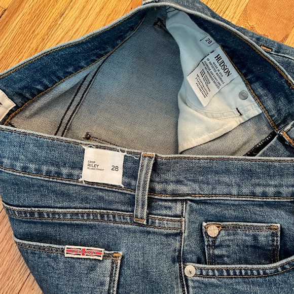 Hudson Riley Crop Relaxed Straight Jeans Size 28 NWOT - Picture 10 of 10